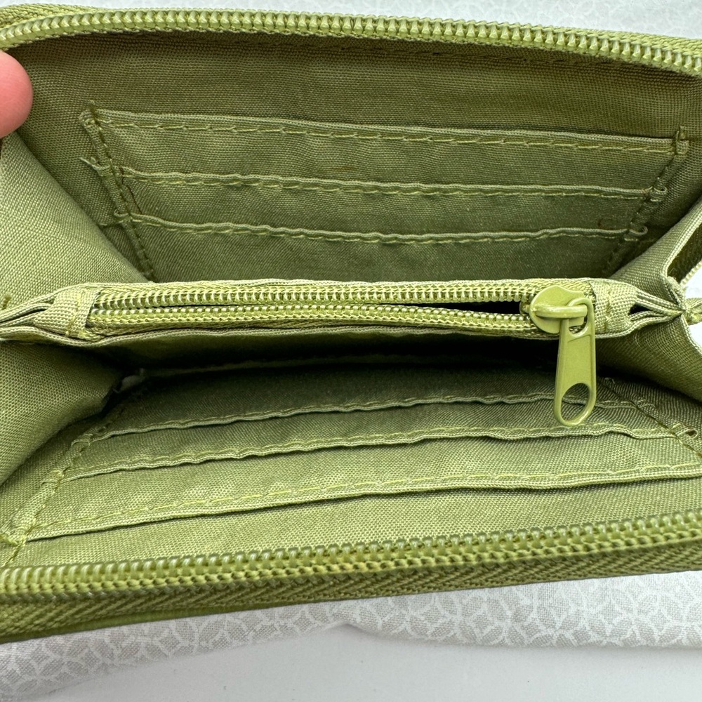 504-Ptt Green Rosetti Pebbled Faux Leather Zipper Close Wallet View 2